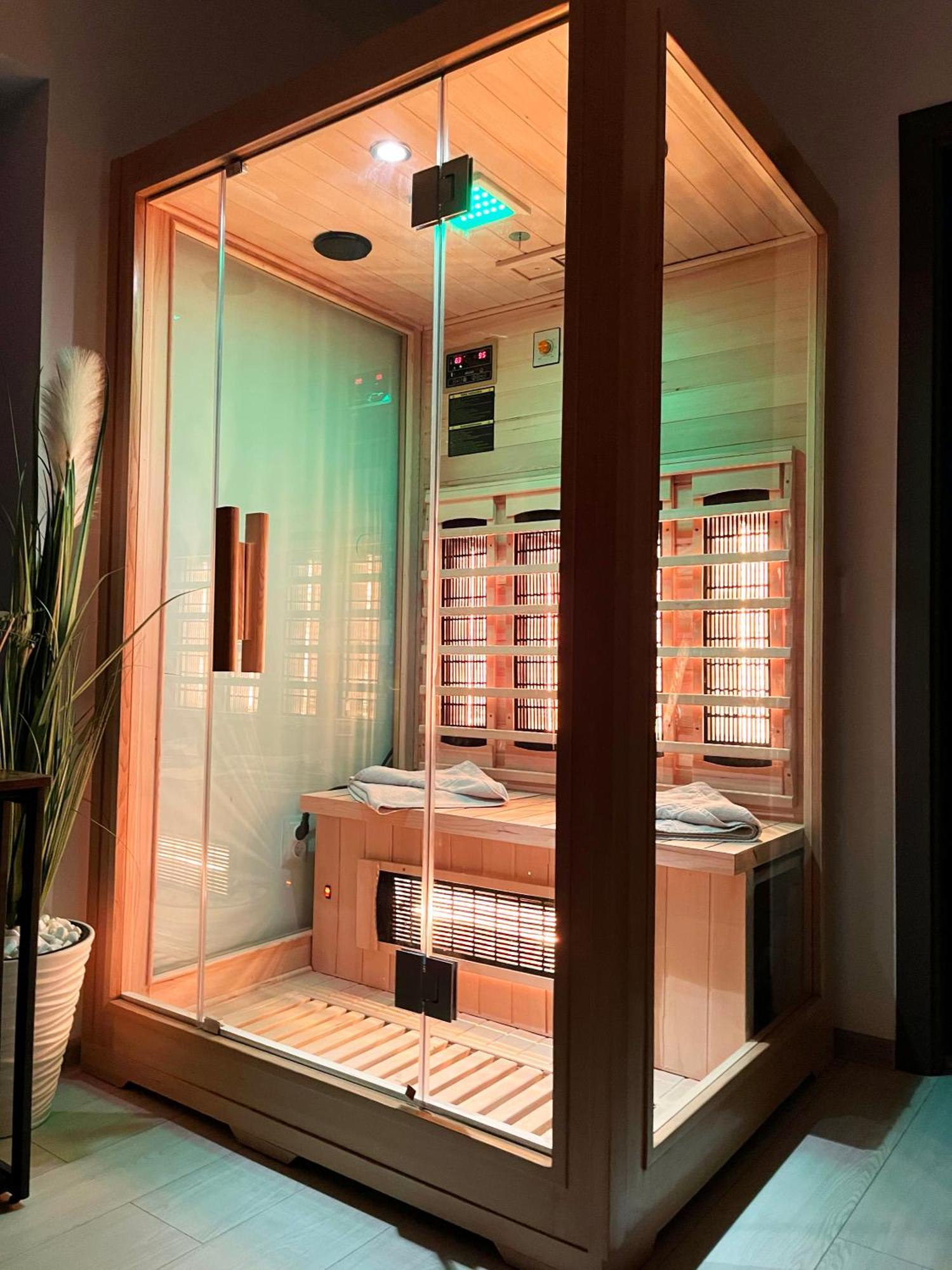 Amurresidence 64 Sauna Parking Barbeque Iasi Bagian luar foto